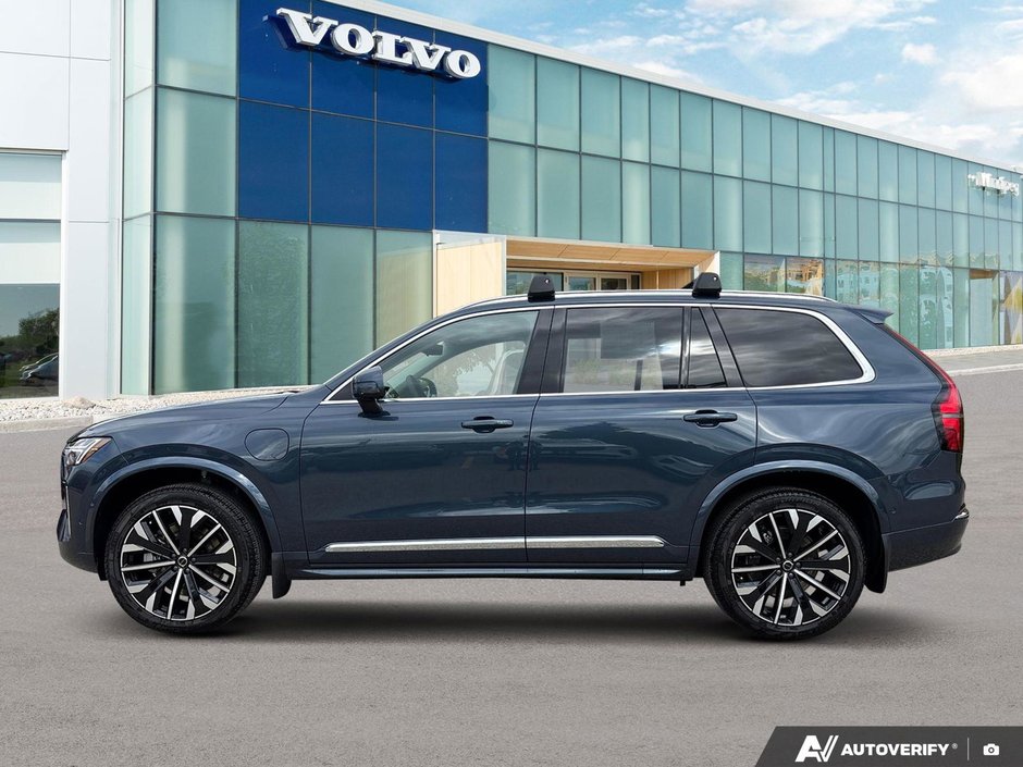 2026 Volvo XC90 Plug-In Hybrid Ultra Bright Theme-2
