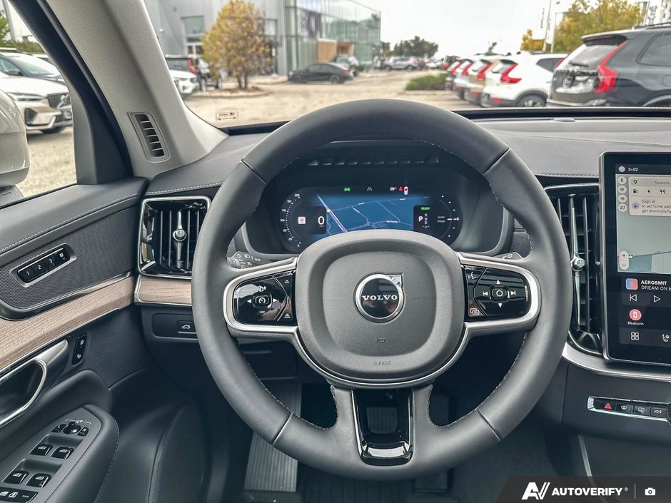 2026 Volvo XC90 Plug-In Hybrid Plus Bright Theme-14