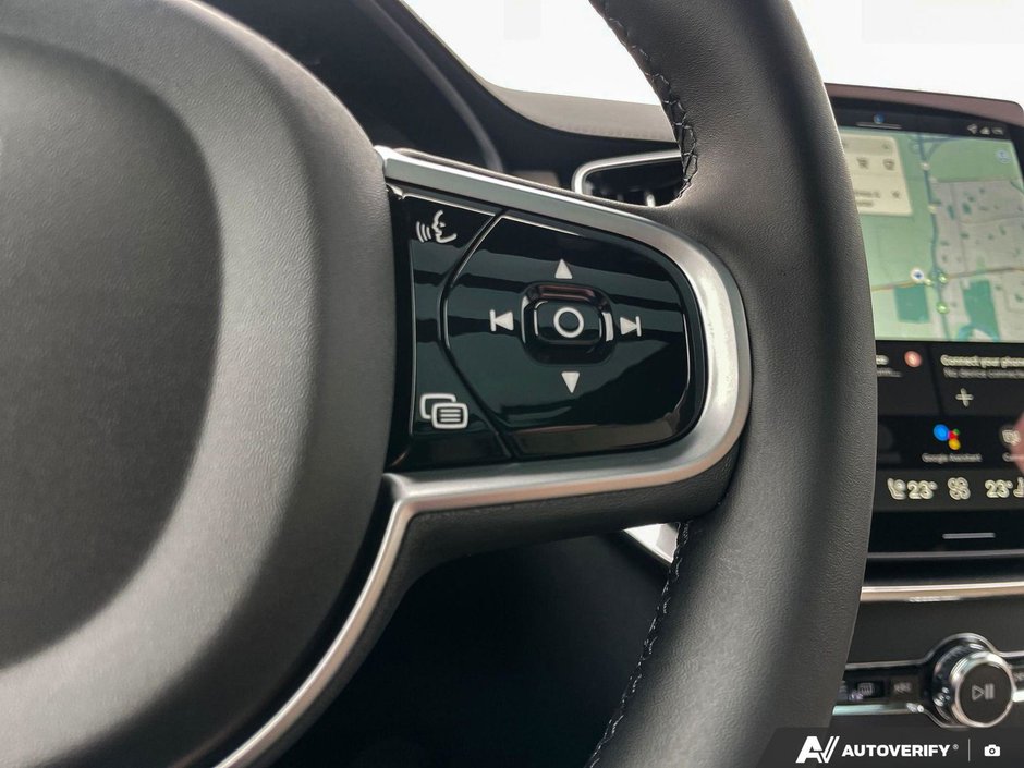 2026 Volvo XC90 Plug-In Hybrid Ultra Bright Theme-16