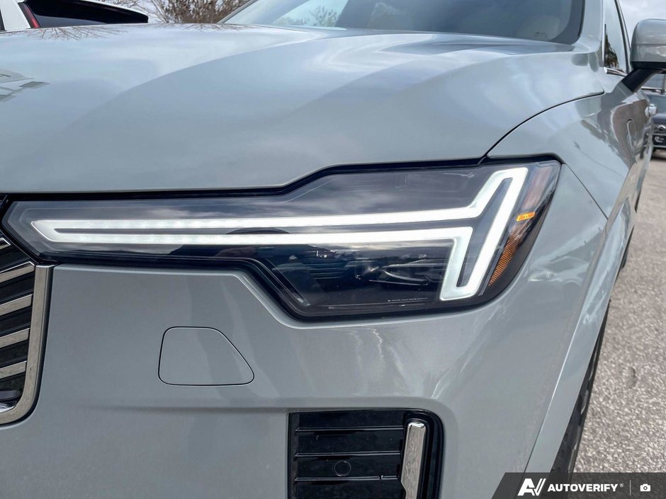 2026 Volvo XC90 Plug-In Hybrid Ultra Bright Theme-11