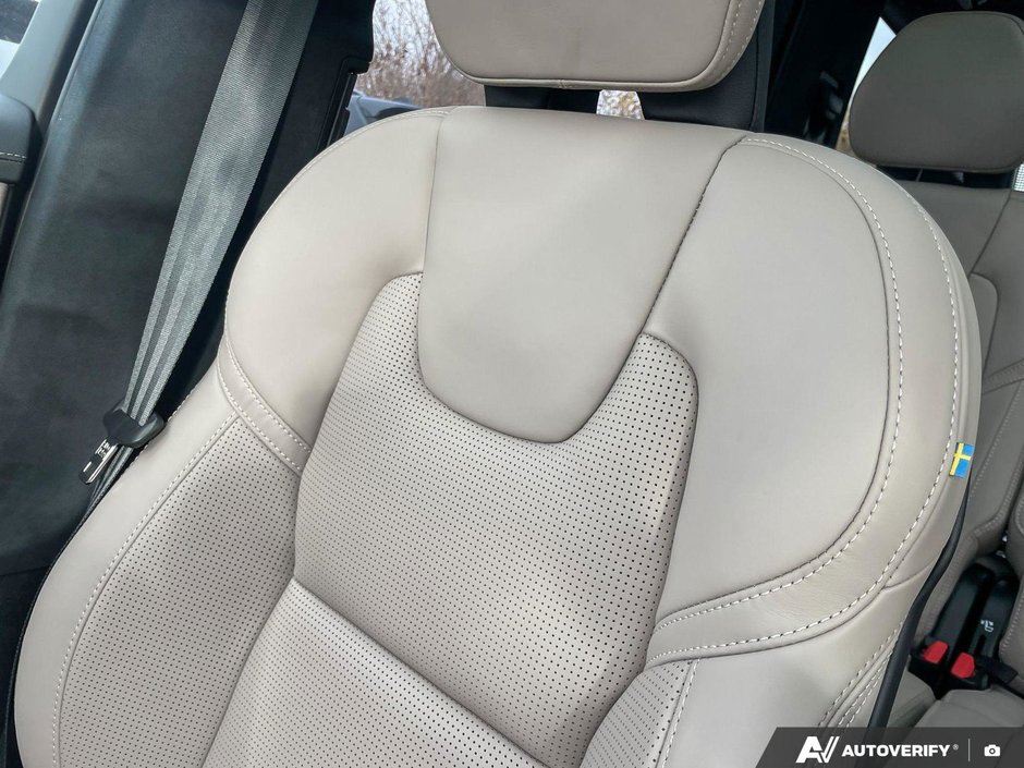 2026 Volvo XC90 Plug-In Hybrid Ultra Bright Theme-20