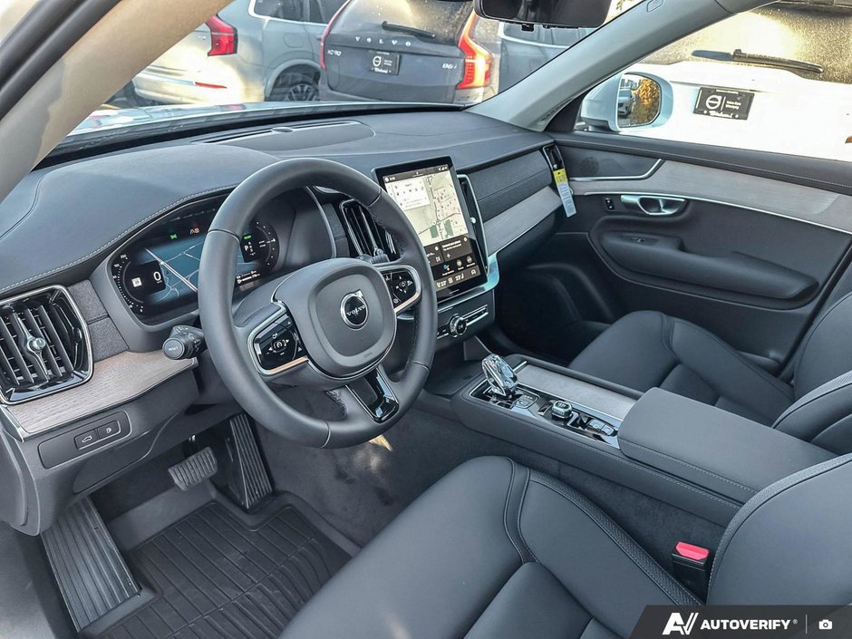 2026 Volvo XC90 Plug-in hybrid Core 7-Seater (Bright Theme)-13