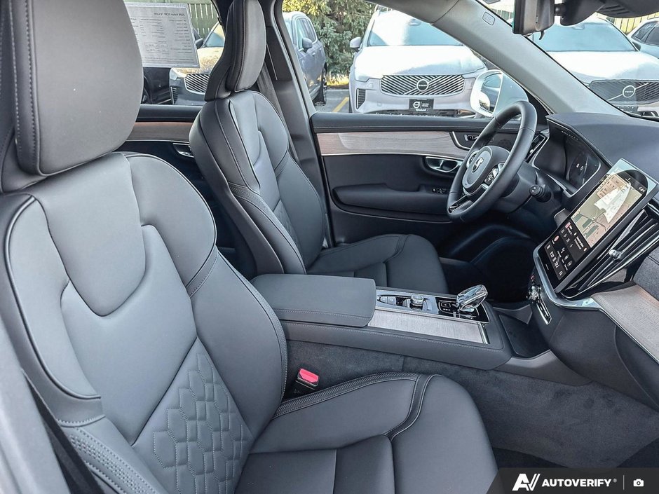 2026 Volvo XC90 Plug-in hybrid Core 7-Seater (Bright Theme)-22