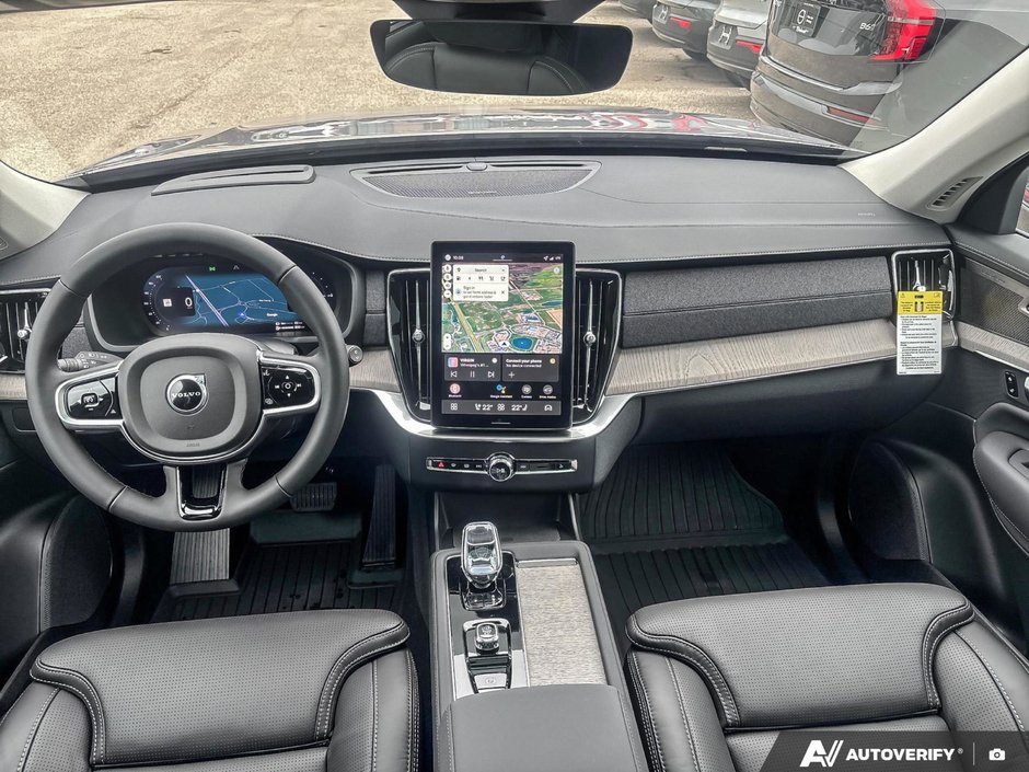 2026 Volvo XC90 Plug-In Hybrid Ultra Bright Theme-22