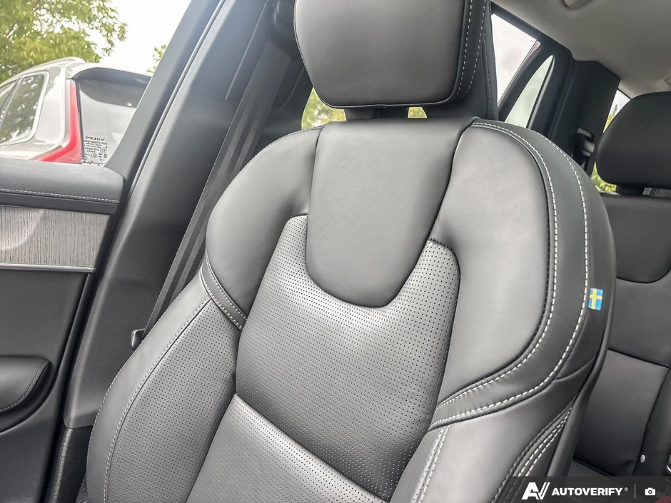 2026 Volvo XC90 Plug-In Hybrid Ultra Bright Theme-18