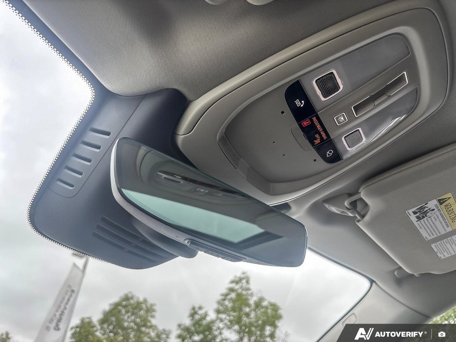 2026 Volvo XC90 Plug-In Hybrid Ultra Bright Theme-19