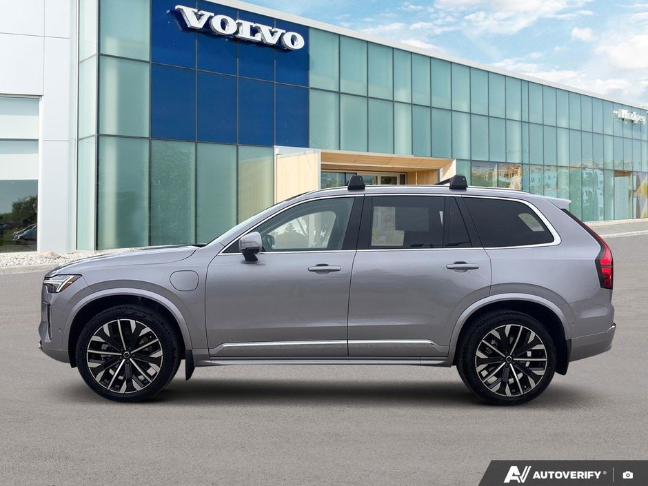 2026 Volvo XC90 Plug-In Hybrid Ultra Bright Theme-2