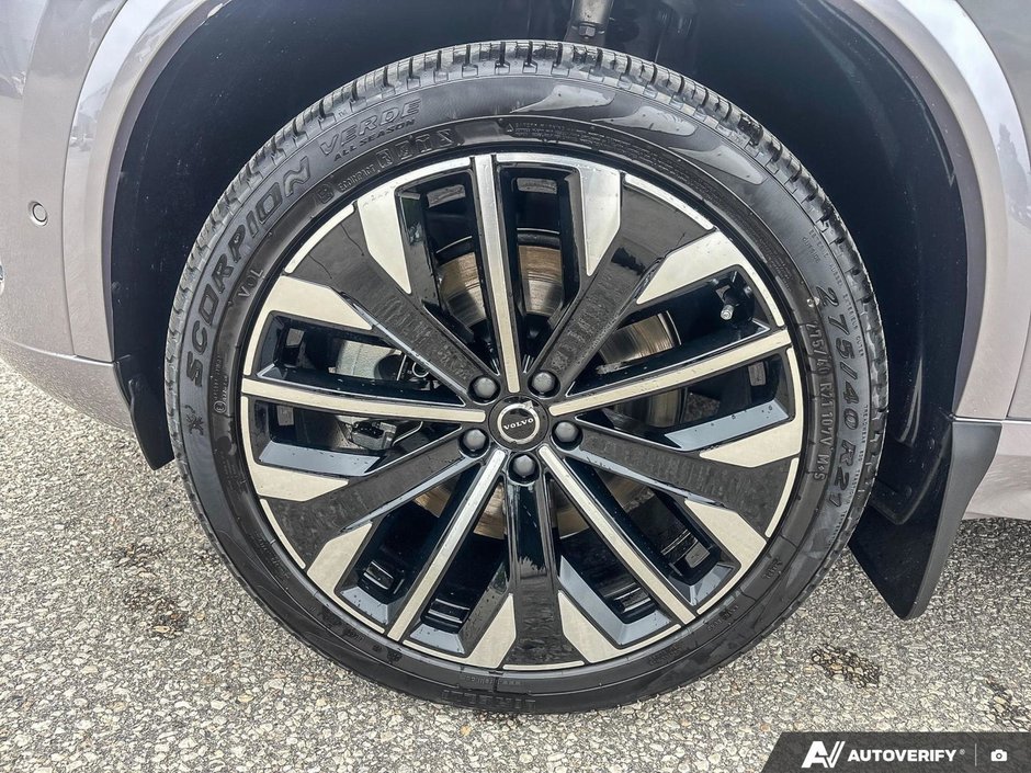 2026 Volvo XC90 Plug-In Hybrid Ultra Bright Theme-9