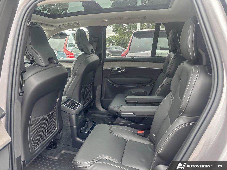 2026 Volvo XC90 Plug-In Hybrid Ultra Bright Theme-23