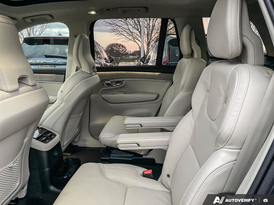 2026 Volvo XC90 Plug-In Hybrid Ultra Bright Theme-23