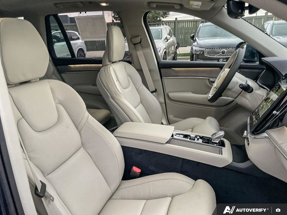 2026 Volvo XC90 Plug-In Hybrid Ultra Bright Theme-22