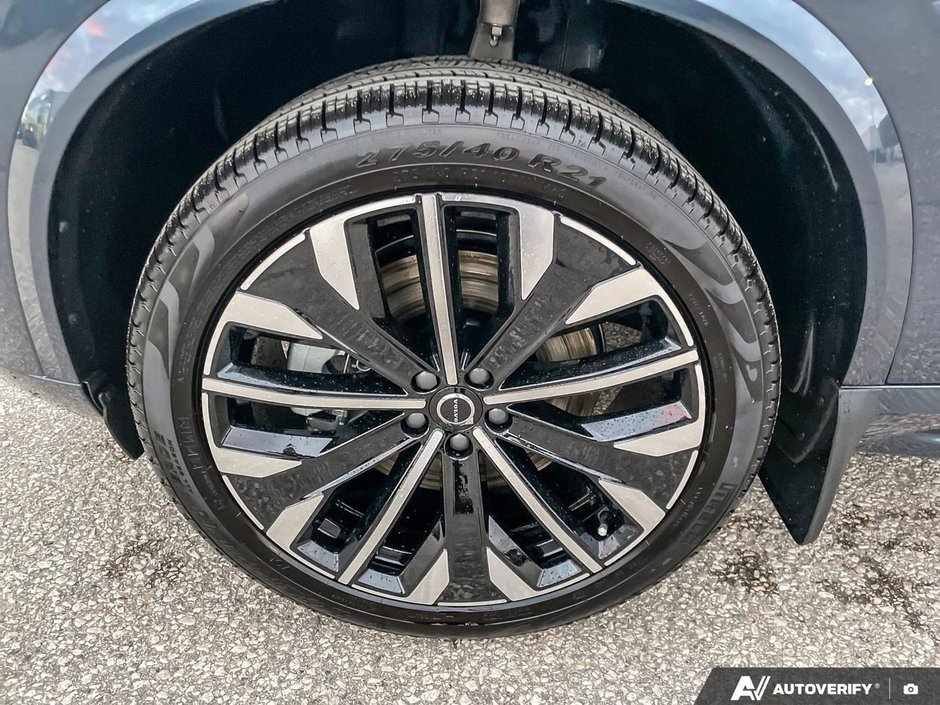 2026 Volvo XC90 Plug-In Hybrid Ultra Bright Theme-9