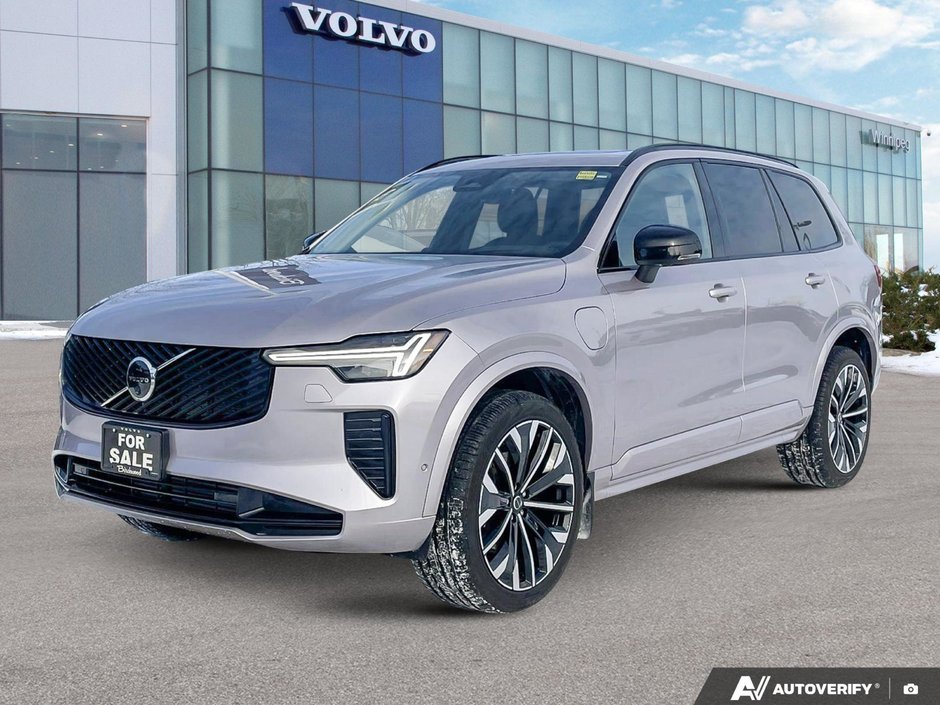 2026 Volvo XC90 Plug-In Hybrid Ultra Dark Theme-0