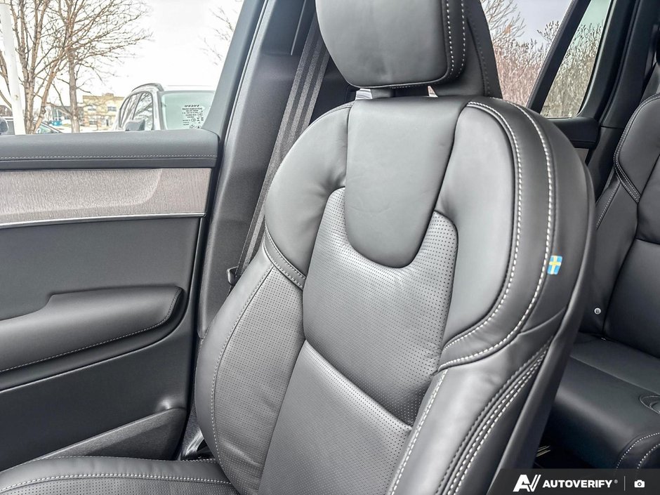 2026 Volvo XC90 Plug-In Hybrid Ultra Dark Theme-19