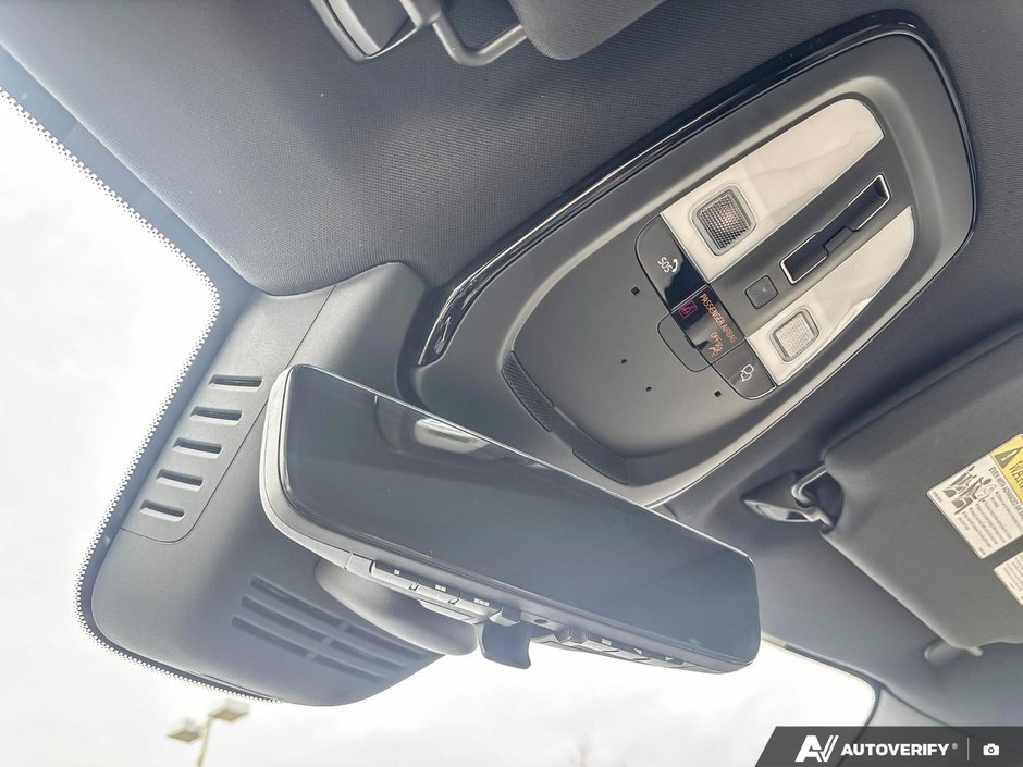 2026 Volvo XC90 Plug-In Hybrid Plus Dark Theme-20