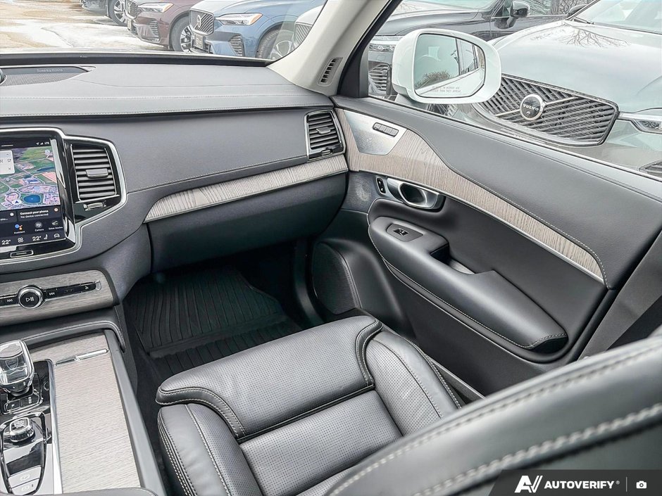 2024 Volvo XC90 Recharge Ultimate Bright Theme-25