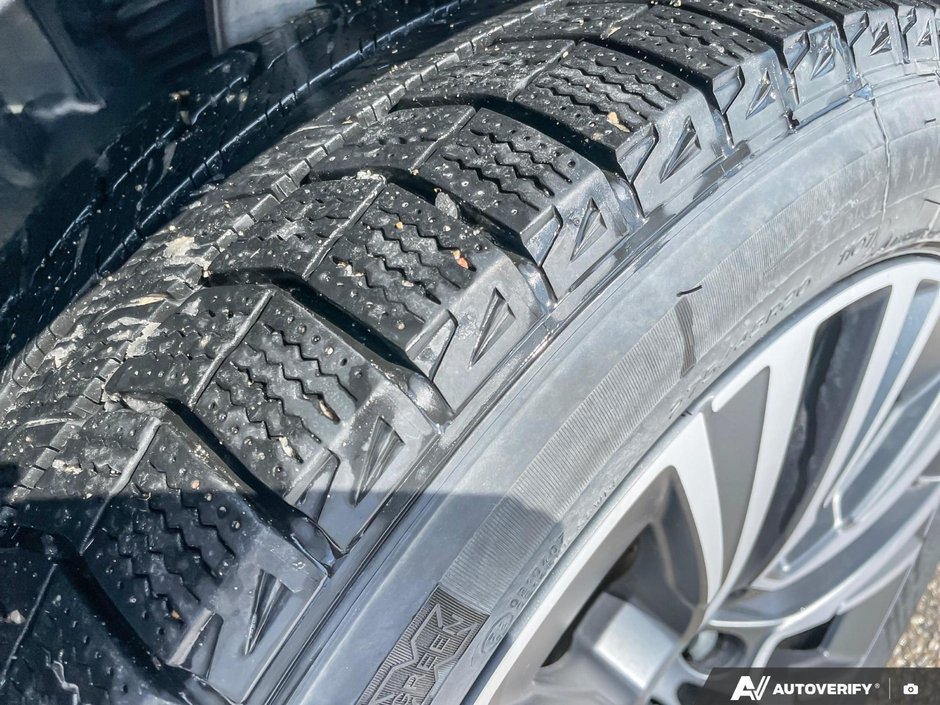 2019 Volvo XC90 Inscription-9