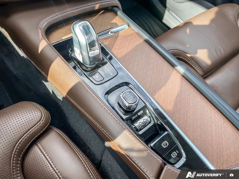 2019 Volvo XC90 Inscription-17