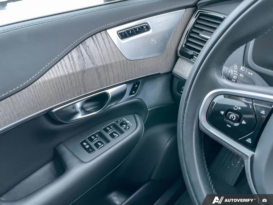 2022 Volvo XC90 Inscription-17