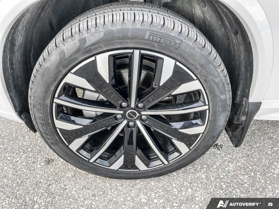 2025 Volvo XC90 Plus Bright Theme-9