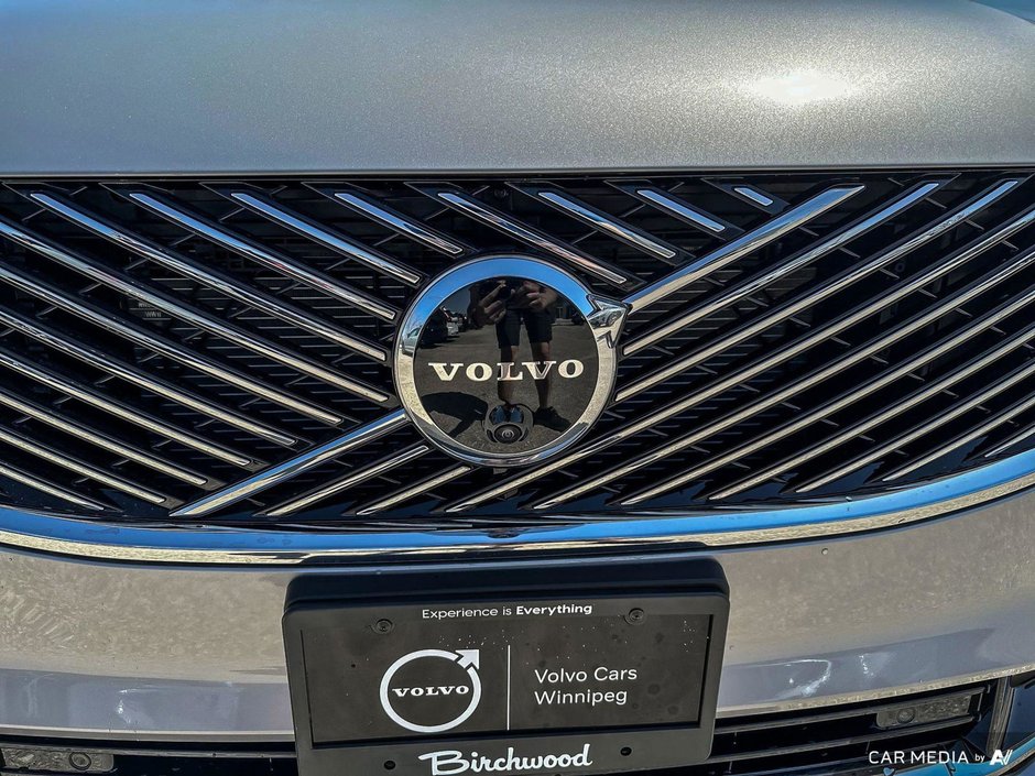 2025 Volvo XC90 Plus Bright Theme-6