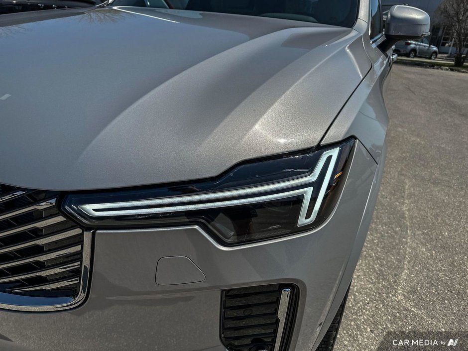 2025 Volvo XC90 Plus Bright Theme-11