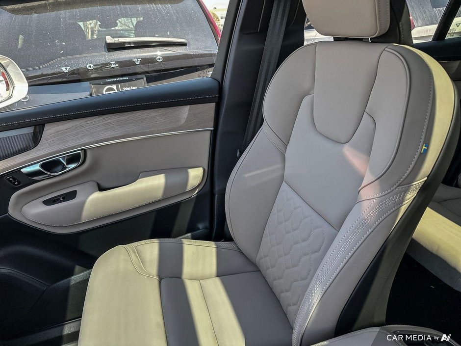 2025 Volvo XC90 Plus Bright Theme-20