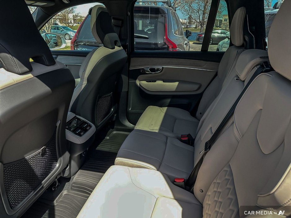 2025 Volvo XC90 Plus Bright Theme-23
