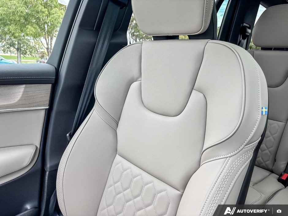 2026 Volvo XC90 Plus Dark Theme-20