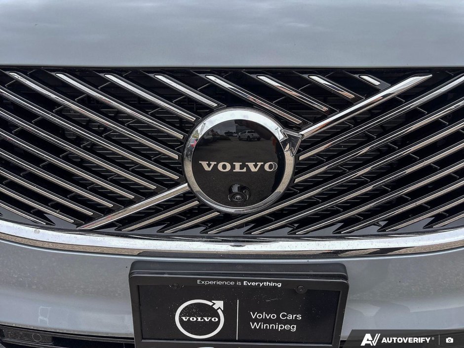 2026 Volvo XC90 Plus Bright Theme-6