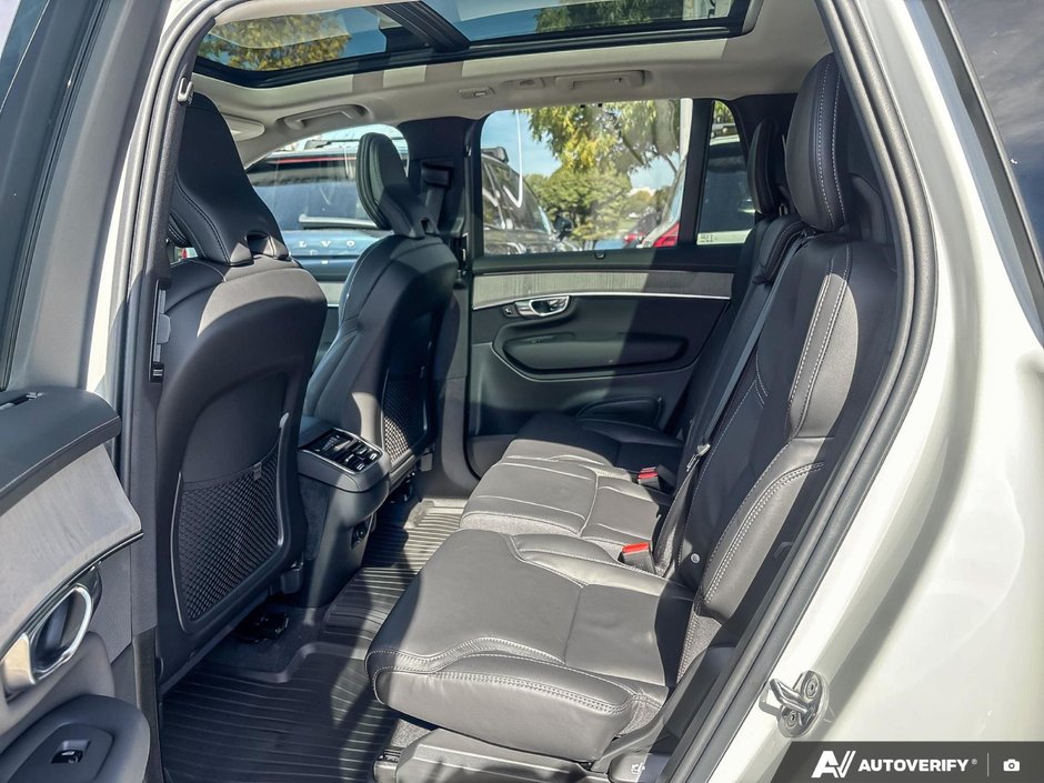 2026 Volvo XC90 Ultra Bright Theme-23