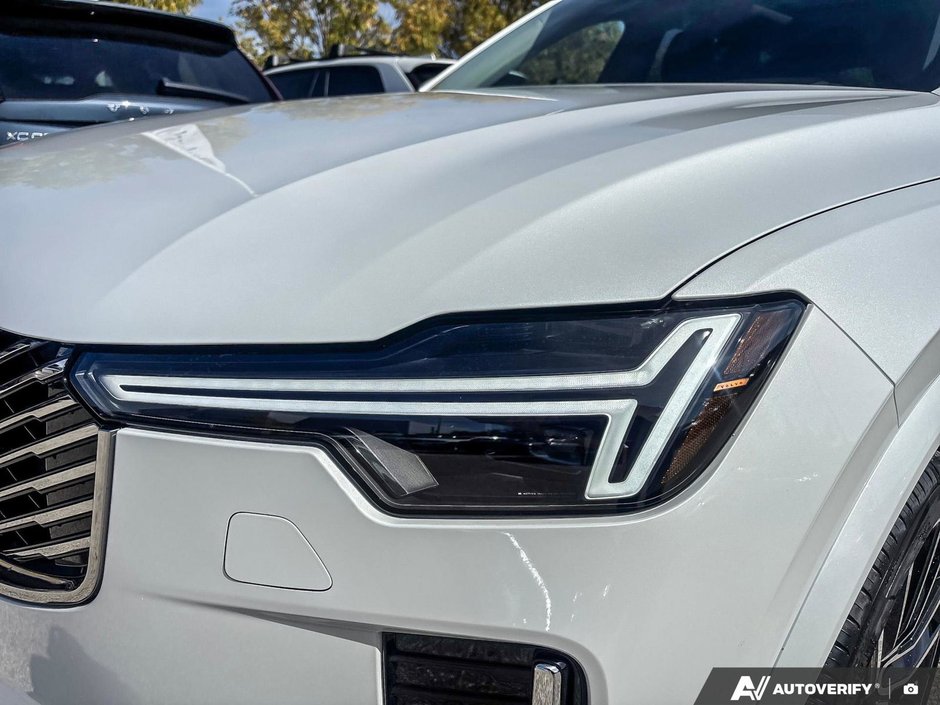 2026 Volvo XC90 Ultra Bright Theme-11