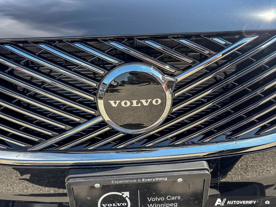 2026 Volvo XC90 Core Bright Theme-6