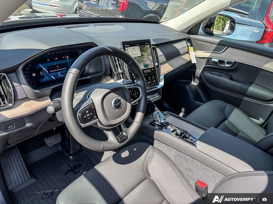 2026 Volvo XC90 Core Bright Theme-13