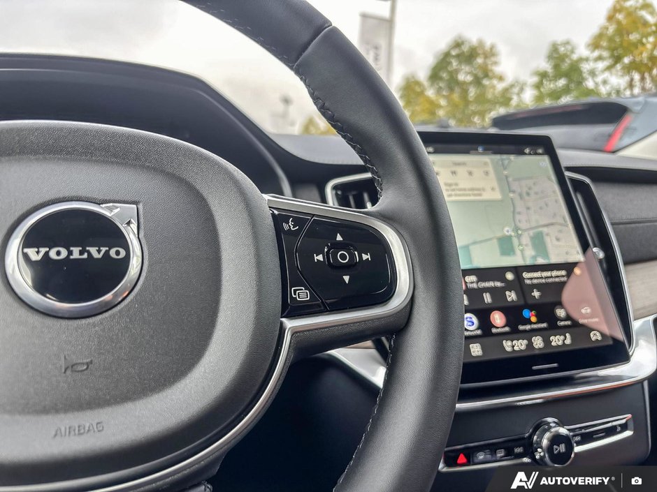 2026 Volvo XC90 Plus Dark Theme-15