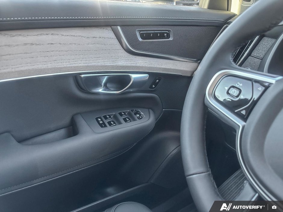 2026 Volvo XC90 Core Bright Theme-17