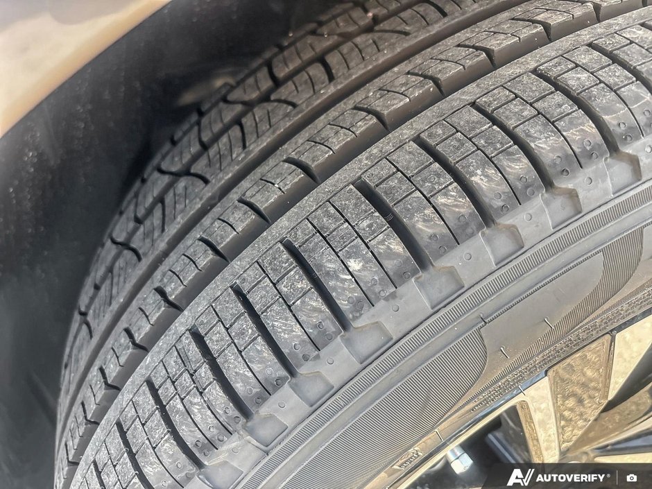 2026 Volvo XC90 Core Bright Theme-10