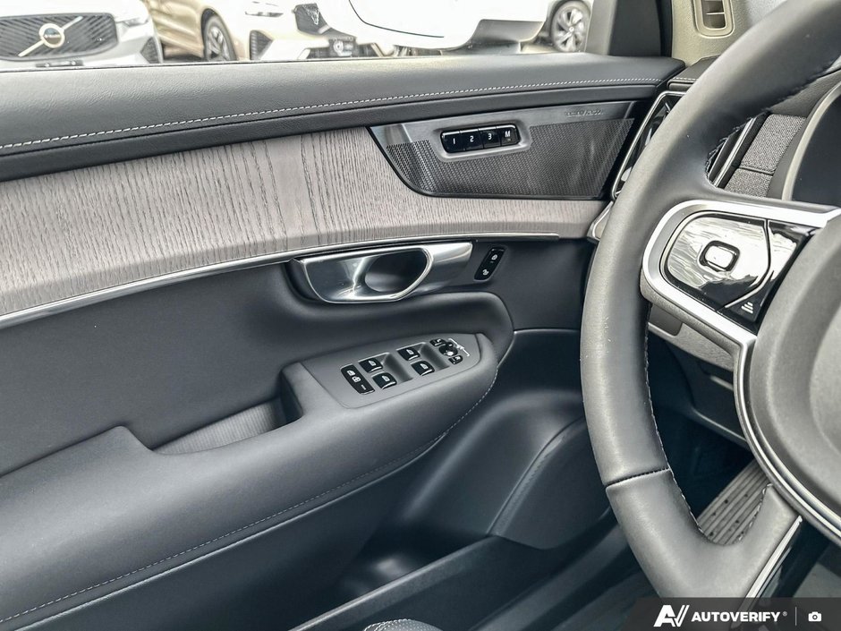 2026 Volvo XC90 Ultra Bright Theme-17