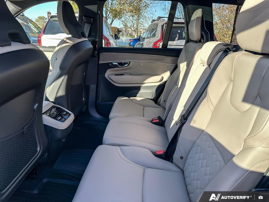 2026 Volvo XC90 Core Bright Theme-23