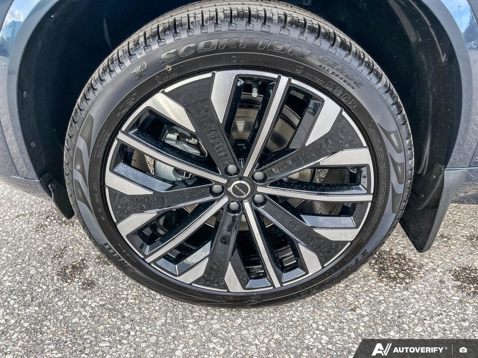 2026 Volvo XC90 Ultra Dark Theme-9