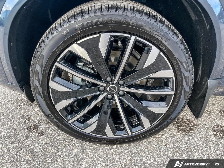 2026 Volvo XC90 Ultra Dark Theme-9