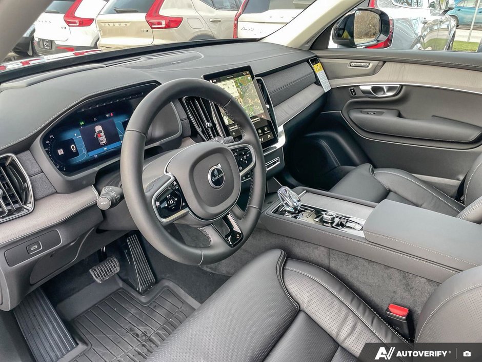 2026 Volvo XC90 Ultra Dark Theme-13