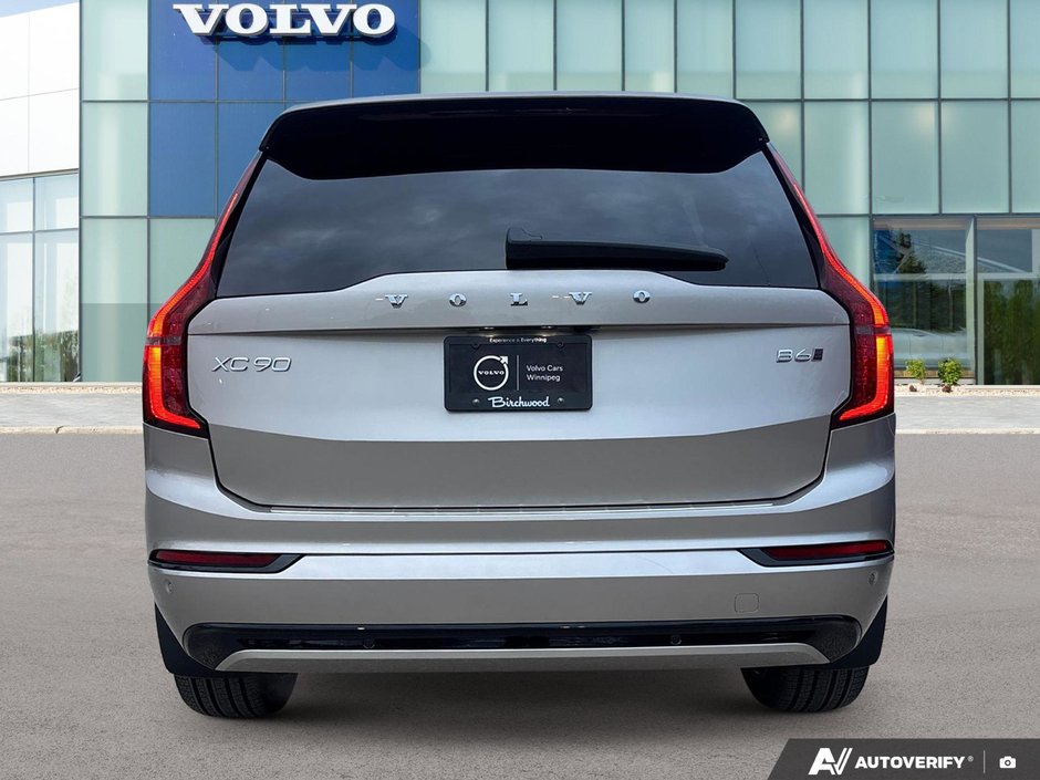 2026 Volvo XC90 Plus Dark Theme-4