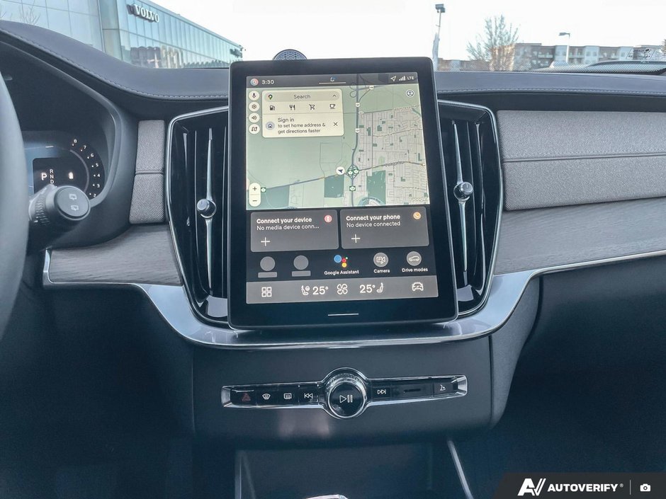 2026 Volvo XC90 Ultra Dark Theme-18