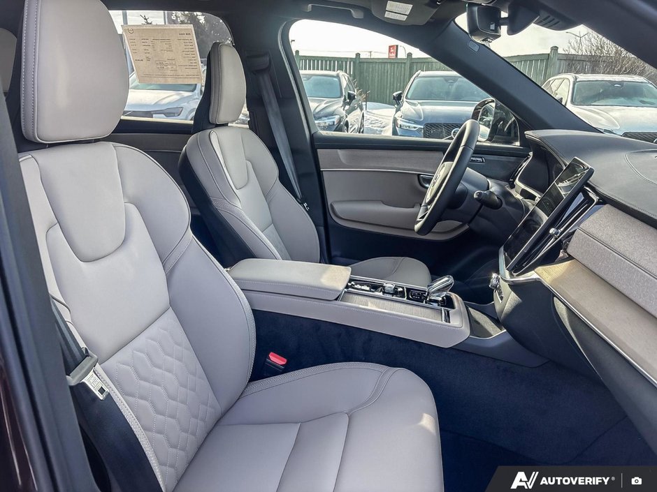 2026 Volvo XC90 Plus Dark Theme-21