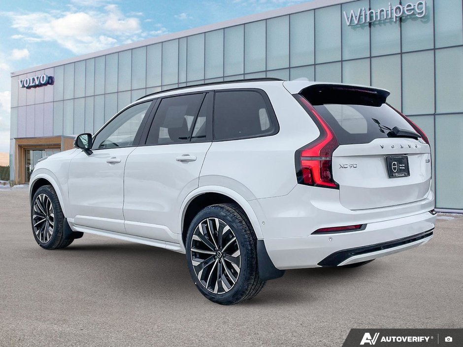 2026 Volvo XC90 Plus Dark Theme-2