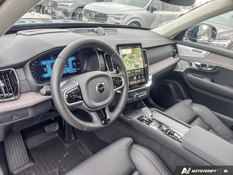 2026 Volvo XC90 Ultra Bright Theme-12