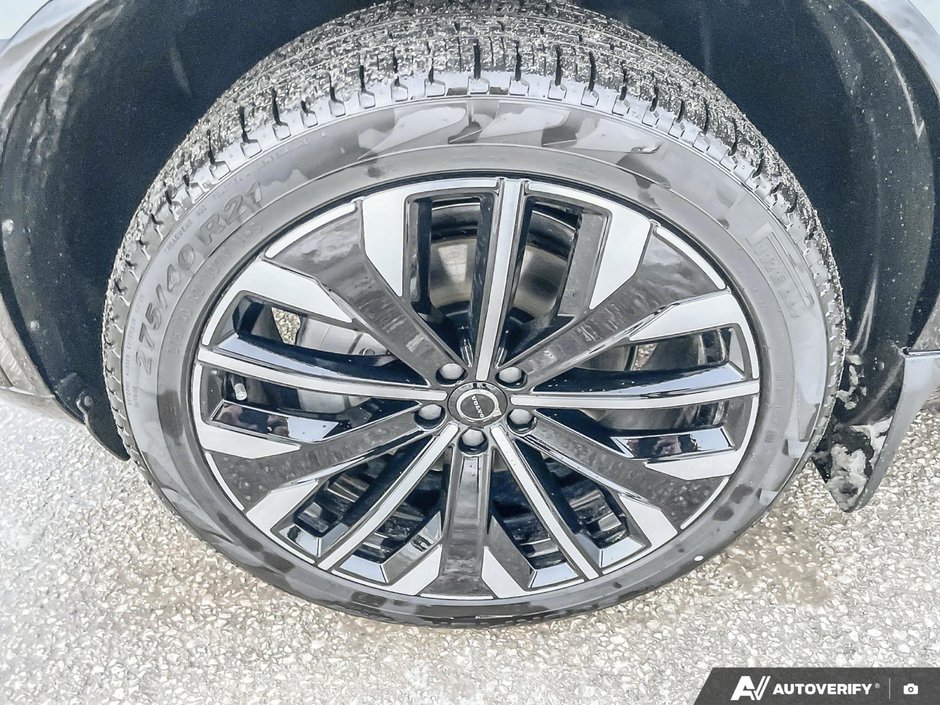 2026 Volvo XC90 Ultra Dark Theme-9