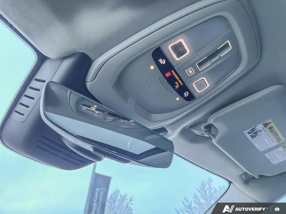 2026 Volvo XC90 Ultra Dark Theme-21