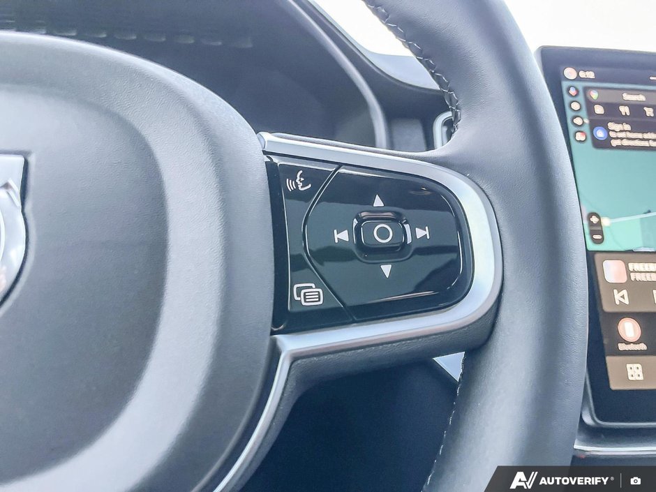 2026 Volvo XC90 Ultra Dark Theme-16